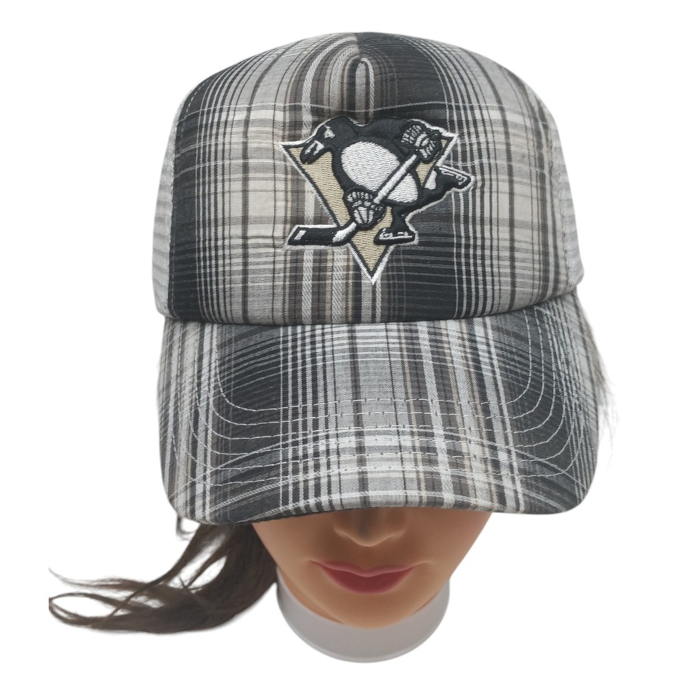 Pittsburgh Penguins Hockey NHL Gray Mesh Hat Plaid Cap One Size Snap Back, NEW